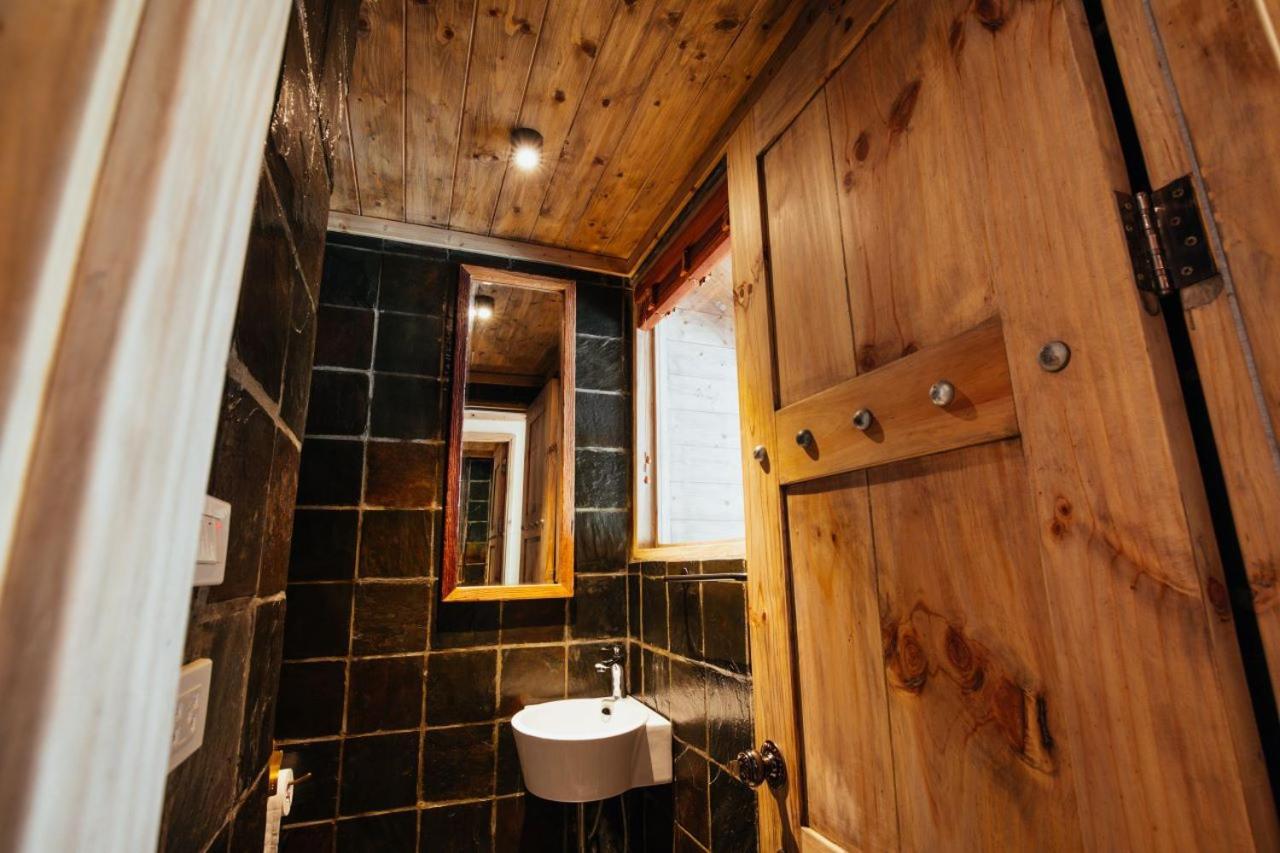 Amaya Home - Lodge, Spa & Restaurant Ханой Екстер'єр фото